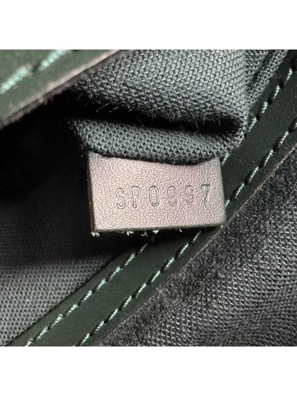 Louis Vuitton Shoulder Bag Reporter PM